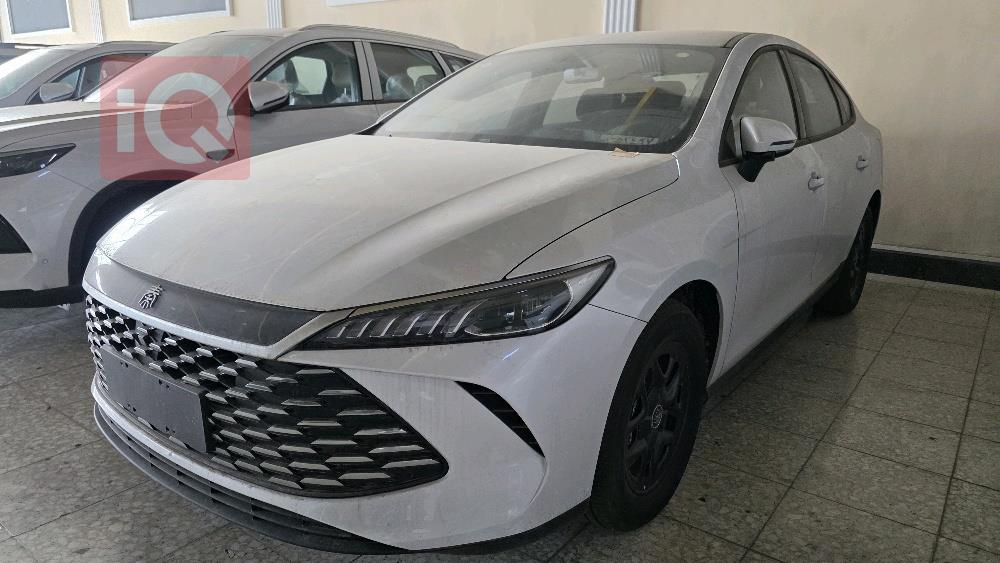 بي واي دي Qin Plus